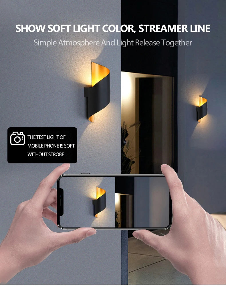 Vägglampa med spiralformad design