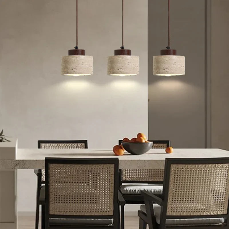 Hängande stenlampa i wabi-sabi-stil