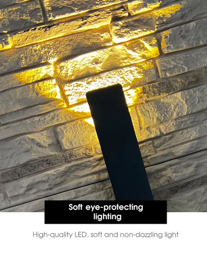 Elegant vägglampa i aluminium