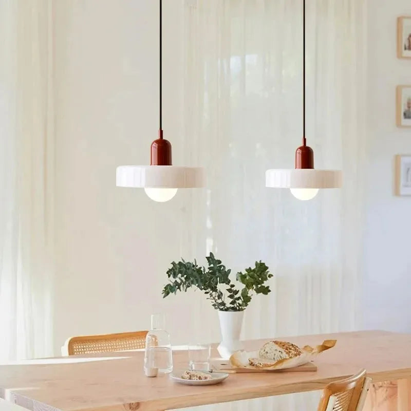 Retro taklampa i glas